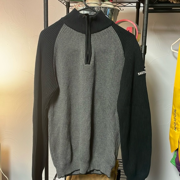 Black and gray. Quarter zip sweater size large. - Picture 1 of 6